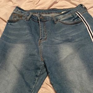 Women’s Jeans